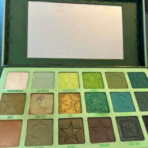 Jeffree Star Blood Money eyeshadow palette